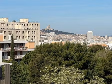 ? appartement t4 de 74 m² – vue dégagée 90° notre-dame de la garde – balcon – parking – ma
