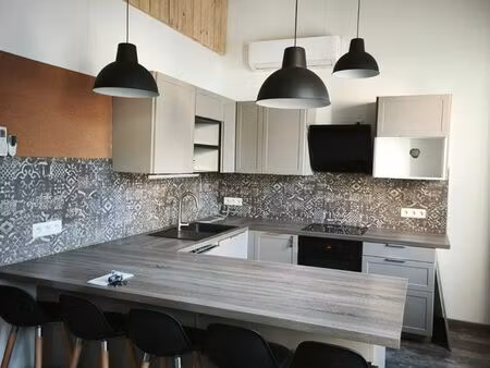 à vendre – appartement t3 atypique avec mezzanine – quartier croix-rouge