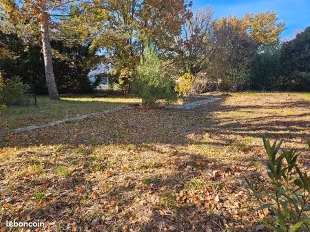 terrain 352 m² fuveau