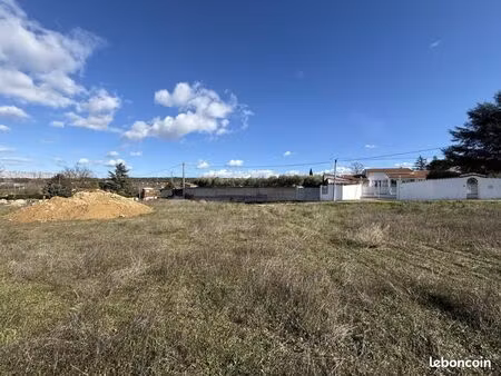 terrain 650 m² gardanne