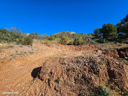 terrain 627 m² roquevaire