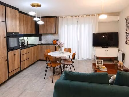 4 pièces · 78 m² · mmarseille 13008 quartier 8e arrondissement