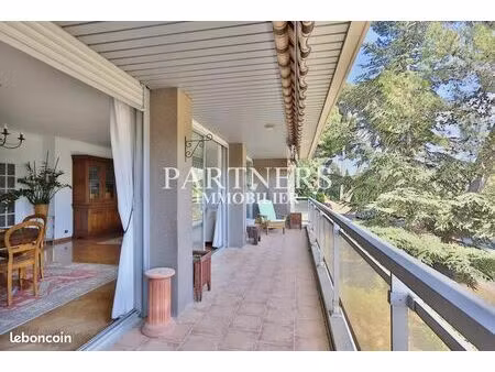 appartement 4 pièces 115 m²