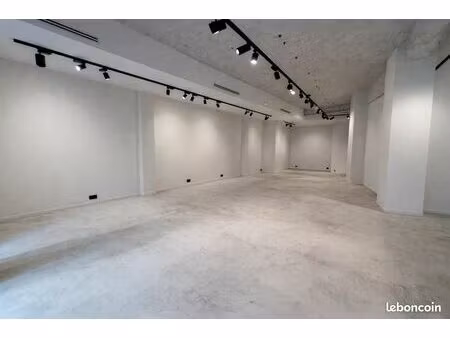 local 282 m² marseille