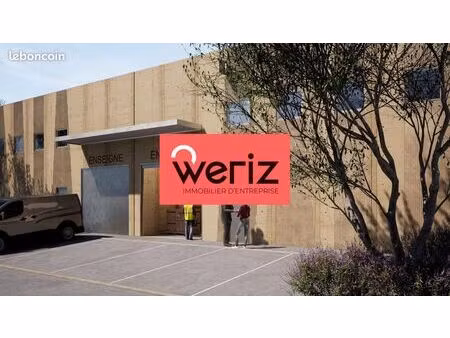 local industriel 201 m²