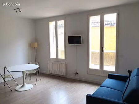 studio 1 pièce 27 m²