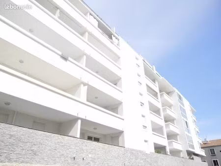 appartement 3 pièces 53 m²