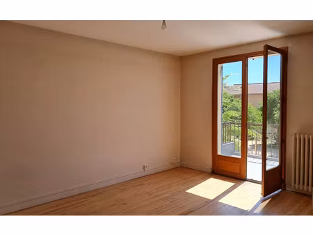 location appartement  m² t-4 à solaize  1 060 €