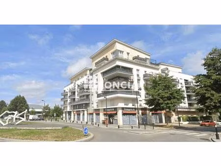 appartement t2 avec grand balcon et parking en sous-sol