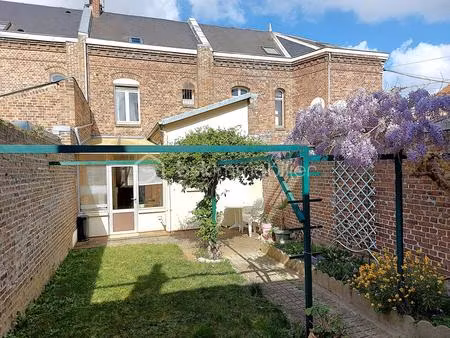 rare sur le secteur !!! quartier henriville ! maison 4 chambres avec garage et jardin sans