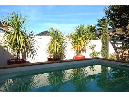 grande maison de ville 17 la rochelle la genette parcs