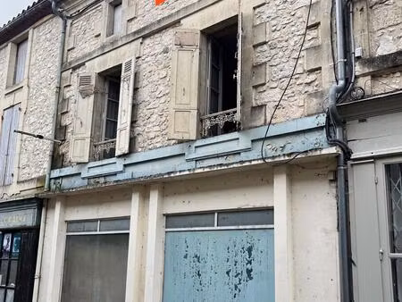 maison avec dépendance à issigeac.
