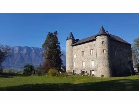 prestigieux château de 1400 m2 en vente - chambéry-le-vieux  france