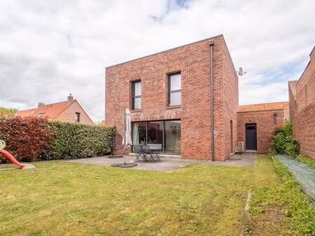 maison de luxe en vente à cysoing  france