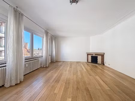 appartement te huur in elsene met 2 slaapkamers