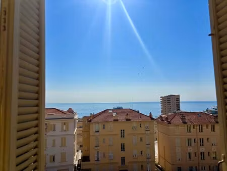 3 pièces vue mer frontière monaco avec cave