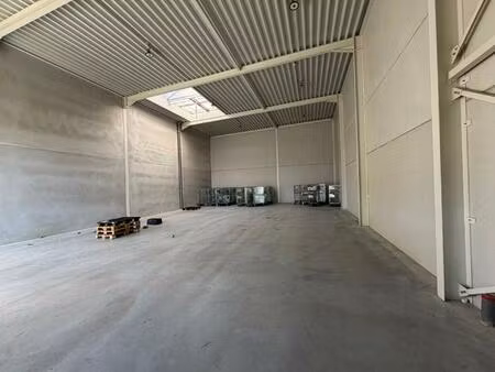 commercieel te huur in herent