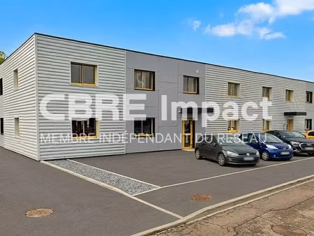 location bureau quetigny 851 m²