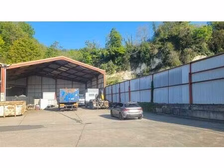 location terrain canteleu croisset 749 m²