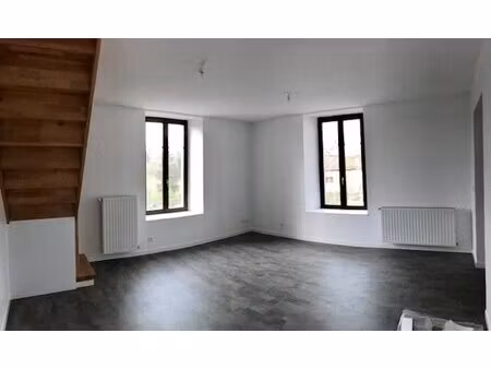 à louer appartement 85 m² – 725 € |moncel-sur-seille