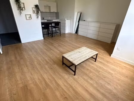 à louer appartement 38 69 m² – 590 € |roubaix