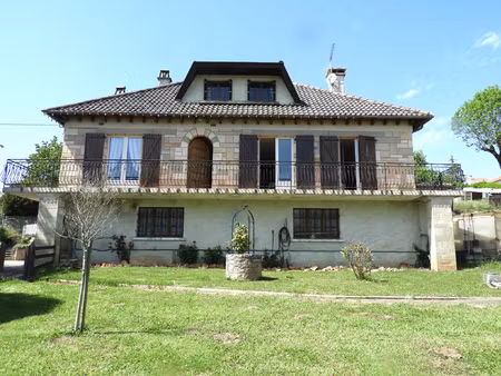 achat maison 7 pièces 135m² villefranche de rouergue 12200