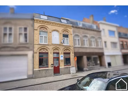 commercieel te huur in ieper met 4 slaapkamers