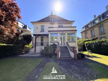 maison de 9 pièces de luxe en vente à metz  grand est