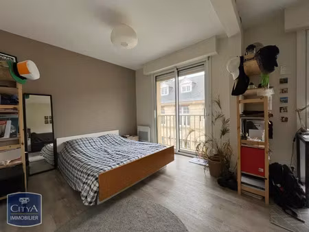 appartement à louer 1 pièce 36.71 m² - laval (53) - 445€