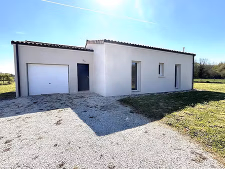 vente maison 5 pièces 67 m² à vouleme (86400)  133 750 €