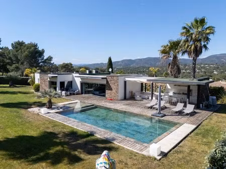 a vendre - villa contemporaine 5 chambres - domaine fermé - vue sur l'estérel - saint...