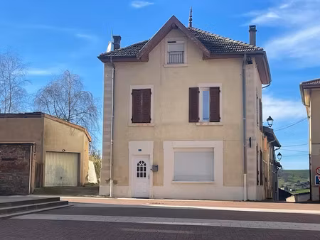 vente maison 4 pièces 131 m² à bourg-de-thizy (69240)  150 000 €
