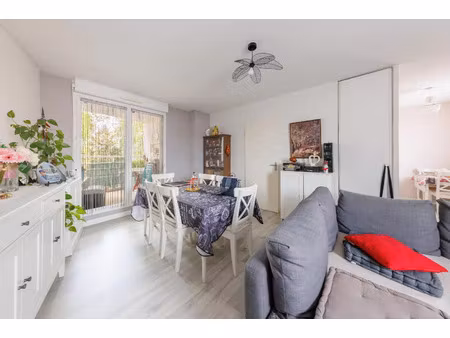 appartement à vendre 2 pièces 46.74 m² - gerzat (63) - 115 000€