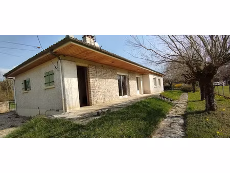 vente maison 4 pièces 102.3 m² à vayrac (46110)  167 000 €