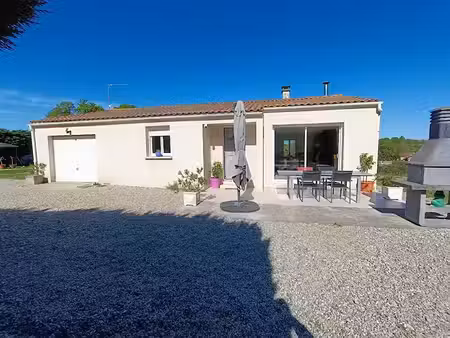 vente maison 4 pièces 88 m² à villars-les-bois (17770)  178 500 €