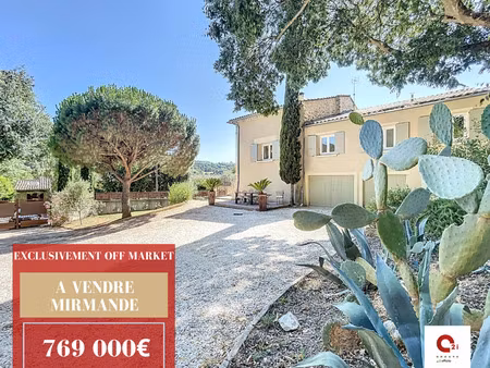 maison 9 pièces - 271 m²