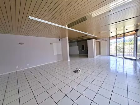 vente maison 5 pièces 260 m² à biars-sur-cère (46130)  190 000 €