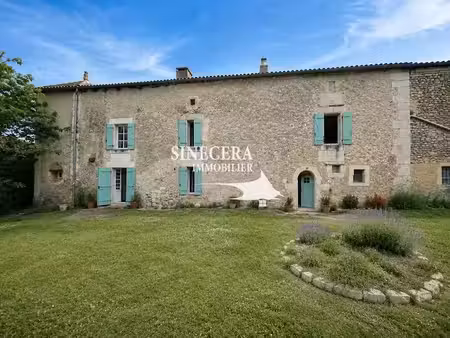 vente maison 7 pièces 250 m² à la tour-blanche-cercles (24320)  200 000 €