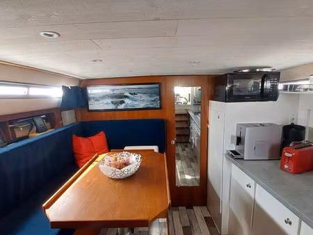 appartement atypique bateau habitable 40m² 3 pièces bassins à flot - idéal étudiant ou pie