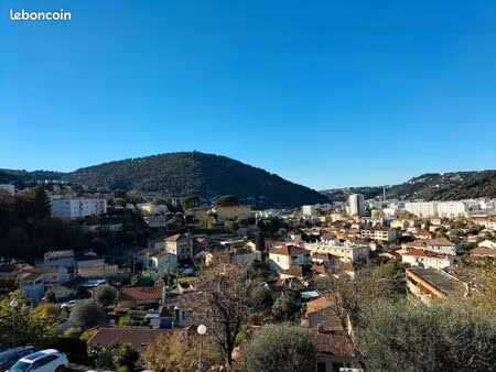 rare 3 pièces au calme absolu avec parking
