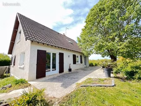 pavillon 6 pièces 125 m²