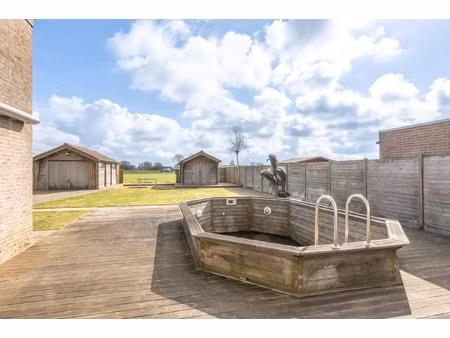 alleenstaande woning rustig gelegen te lissewege