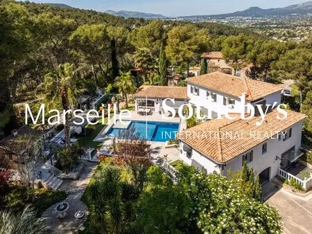 maison de luxe à vendre à gémenos : 1 690 000 € | 401m²