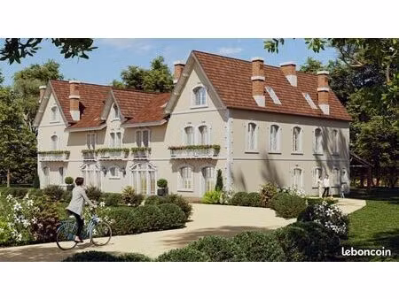 triplex 4 pièces 132 m²