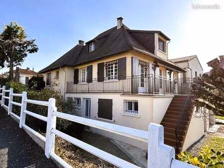 maison 7 pièces 146 m²