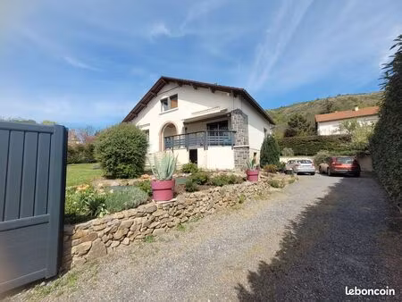 maison familiale proche d'issoire