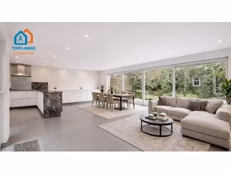 unieke architectenwoning vlakbij het centrum van roeselare