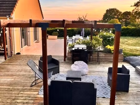 maison familiale la campagne à la ville