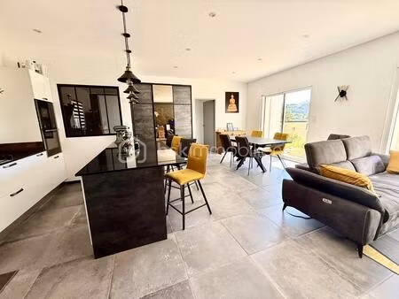 maison contemporaine de 88 m² à greoux-les-bains