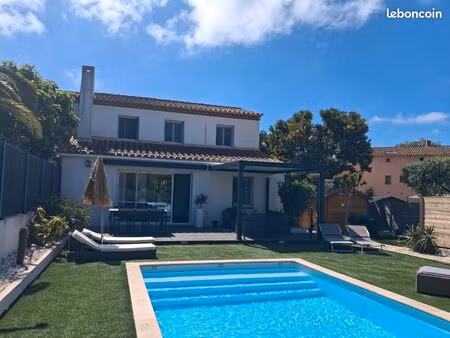 maison mitoyenne type 4 avec piscine